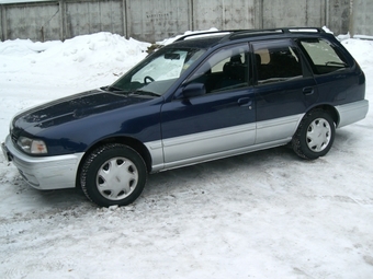 Nissan wingroad 1998