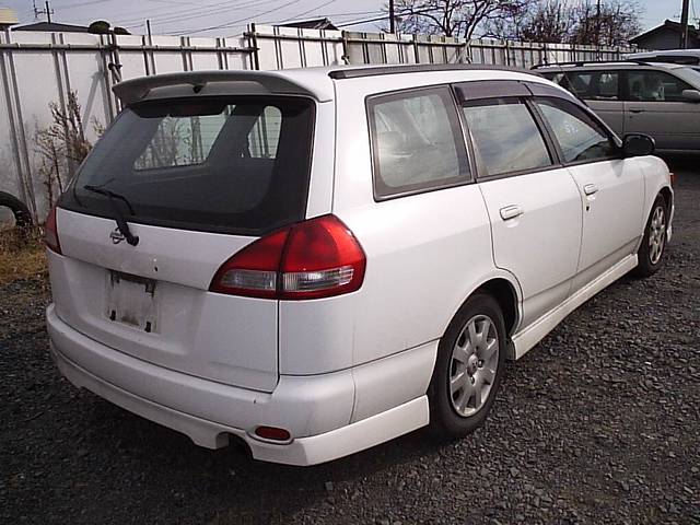 2000 Nissan Wingroad