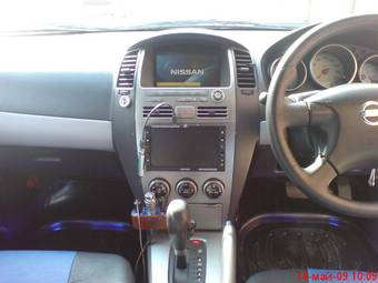 2001 Nissan Wingroad Pictures