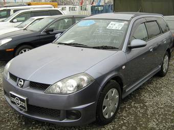 2002 Nissan Wingroad Photos