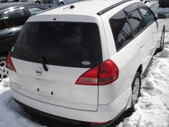2003 Nissan Wingroad Photos