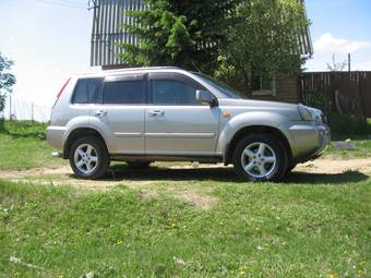 2002 Nissan X-Trail Pictures