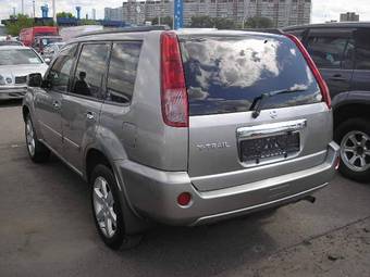 2006 Nissan X-Trail Photos