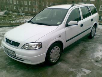 2003 Opel Astra Pictures