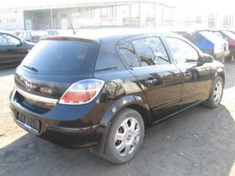 2007 Opel Astra Pictures