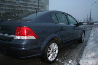 2008 Opel Astra Photos