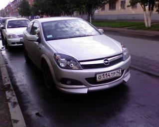 2008 Opel Astra Photos