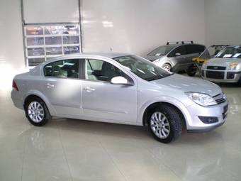 2008 Opel Astra Pics