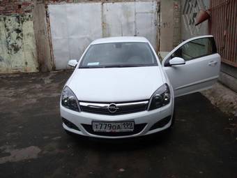 2008 Opel Astra Photos