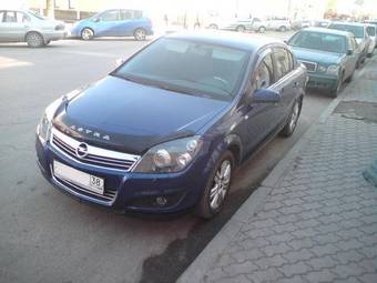 2008 Opel Astra Photos