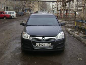 2008 Opel Astra Pictures