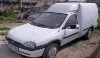 2000 Opel Combo Pictures
