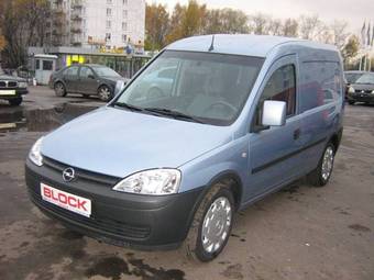 2008 Opel Combo Pictures