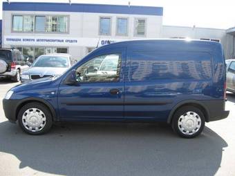 2008 Opel Combo Pictures