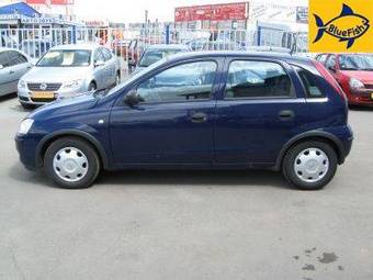 2004 Opel Corsa Pictures