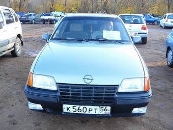 1986 Opel Kadett Images