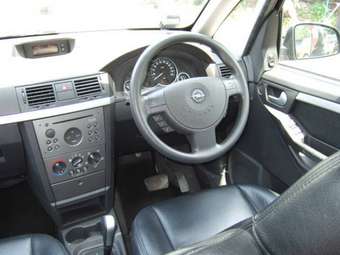 2003 Opel Meriva Photos