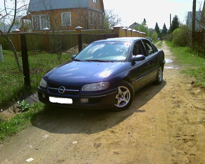 1995 OPEL Omega B specs