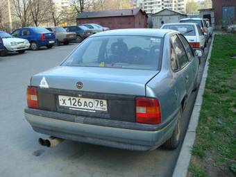 1989 Opel Vectra Pictures