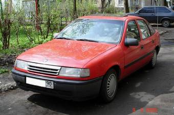 1990 Opel Vectra