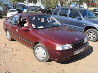 1990 Opel Vectra Pics