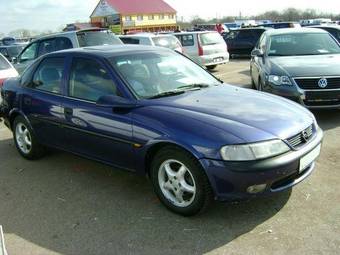 1996 Opel Vectra Photos