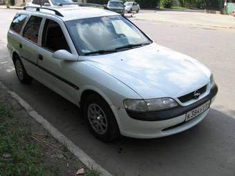 1996 Opel Vectra Images