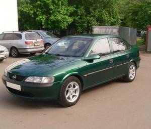 1997 Opel Vectra Photos