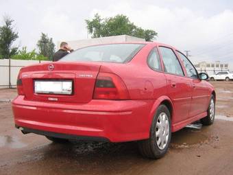 1999 Opel Vectra Images