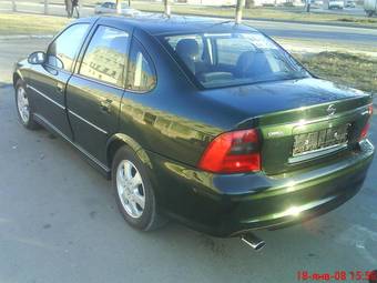 2001 Opel Vectra Photos