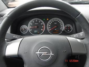 2004 Opel Vectra Wallpapers