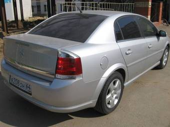 2005 Opel Vectra Images