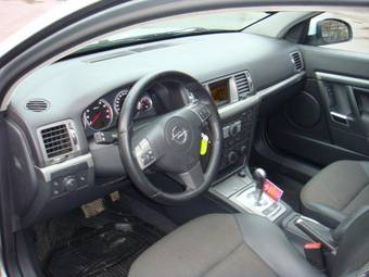 2006 Opel Vectra Pictures