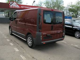 2002 Opel Vivaro Pictures