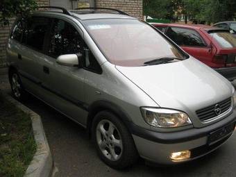 2002 Opel Zafira Pictures