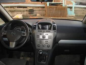 2006 Opel Zafira Pictures