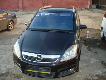 2006 Opel Zafira Pictures