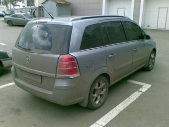 2006 Opel Zafira Pictures