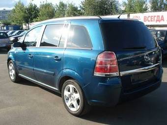 2006 Opel Zafira Photos