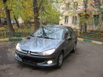 2008 Peugeot 206 Sedan Pictures