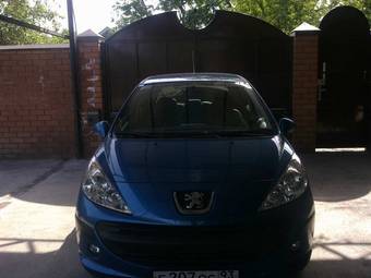 2008 Peugeot 207 Pictures