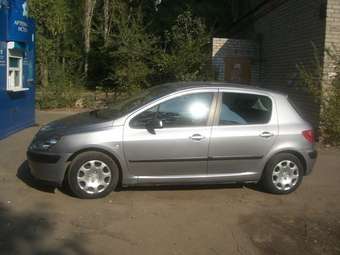 2003 Peugeot 307 Images