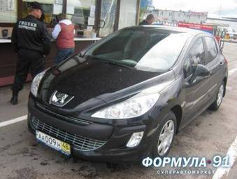 2008 Peugeot 308 Pictures