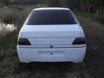 1990 Peugeot 605 Photos