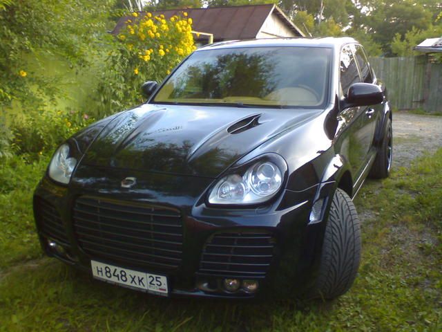 2004 Porsche Cayenne