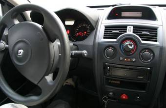 2006 Renault Megane Images