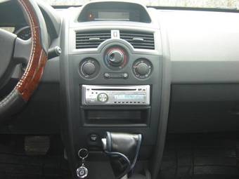 2006 Renault Megane Pictures