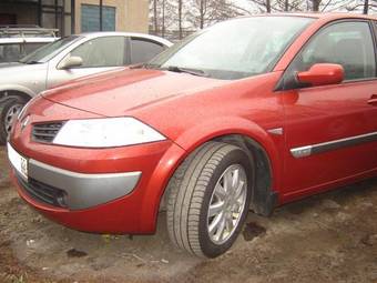 2006 Renault Megane Photos