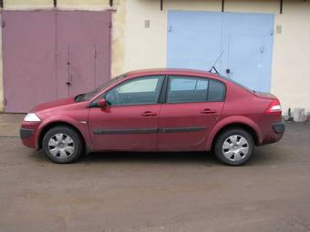 2006 Renault Megane Pictures