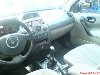 2006 Renault Megane Photos